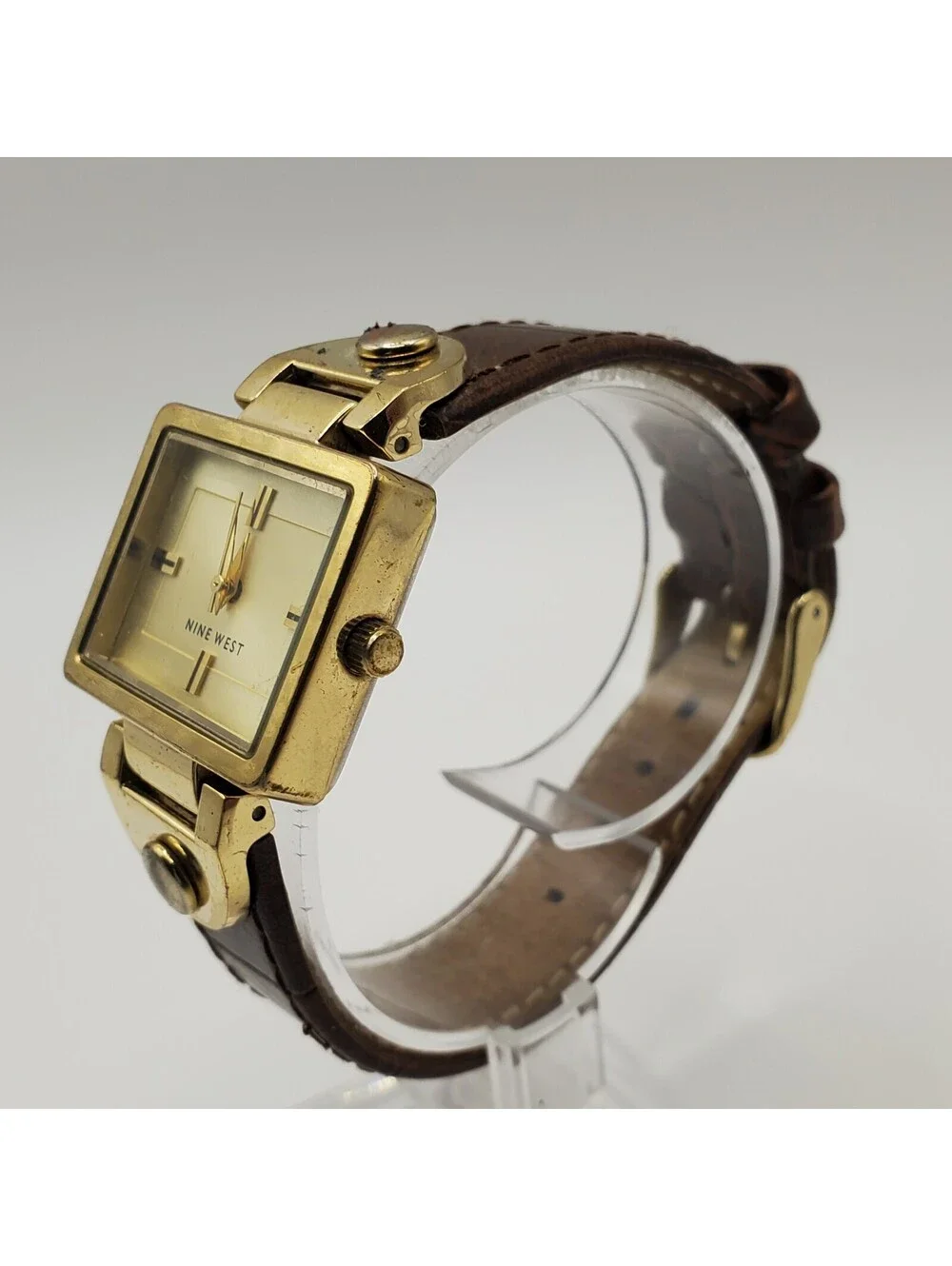 Nine West Square Womens Watch 27mm Gold Tone New Battery
